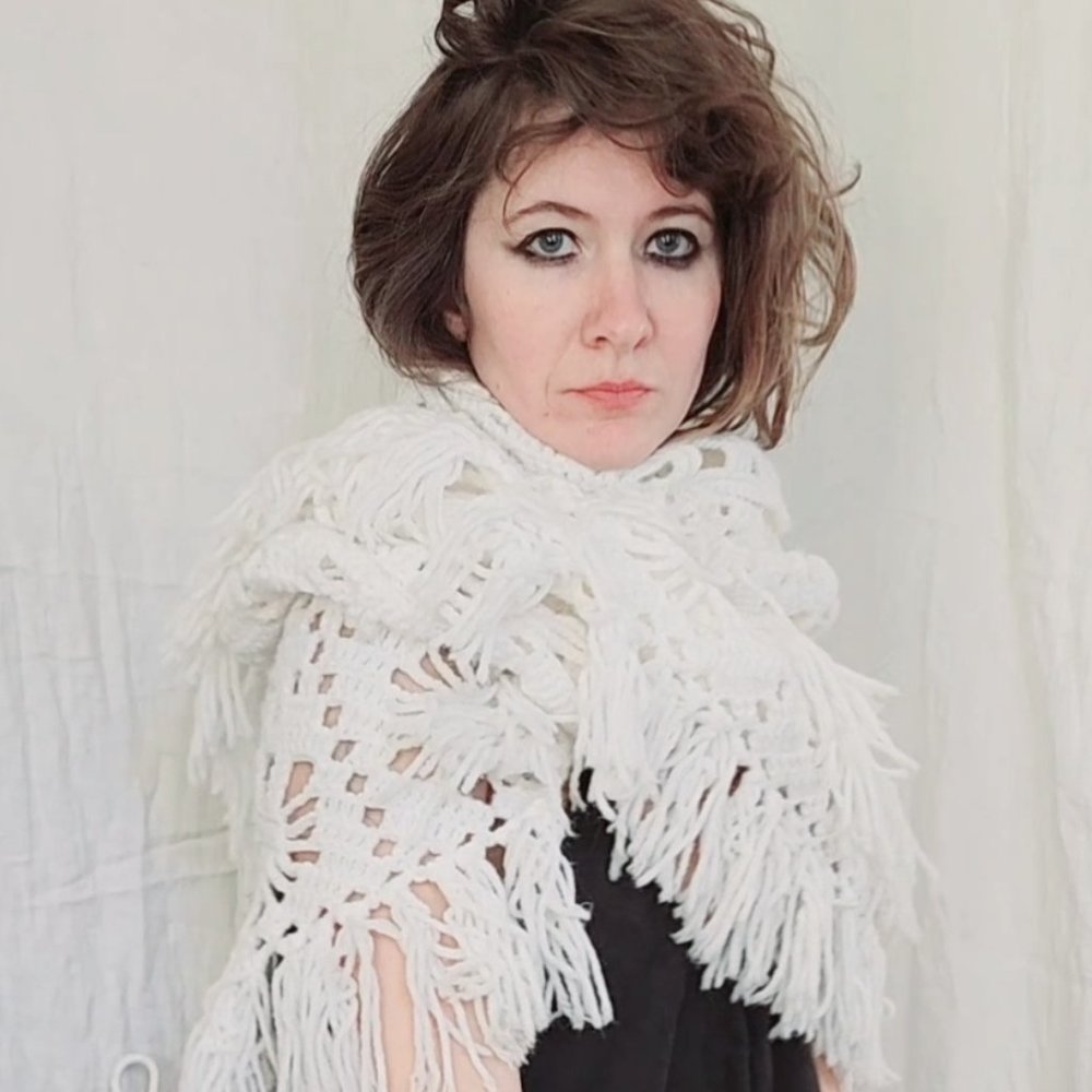 white cottagecore granny shawl, Vintage 1970 handmade fringe crochet shrug scarf - Picture 7 of 16